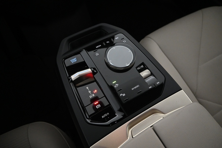 BMW iX vaihtoauto
