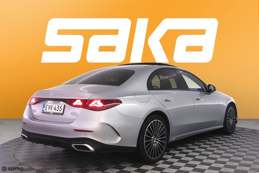 Mercedes-Benz E vaihtoauto