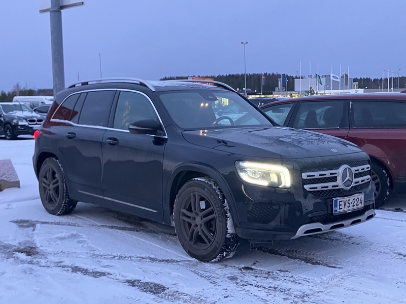 Mercedes-Benz GLB vaihtoauto