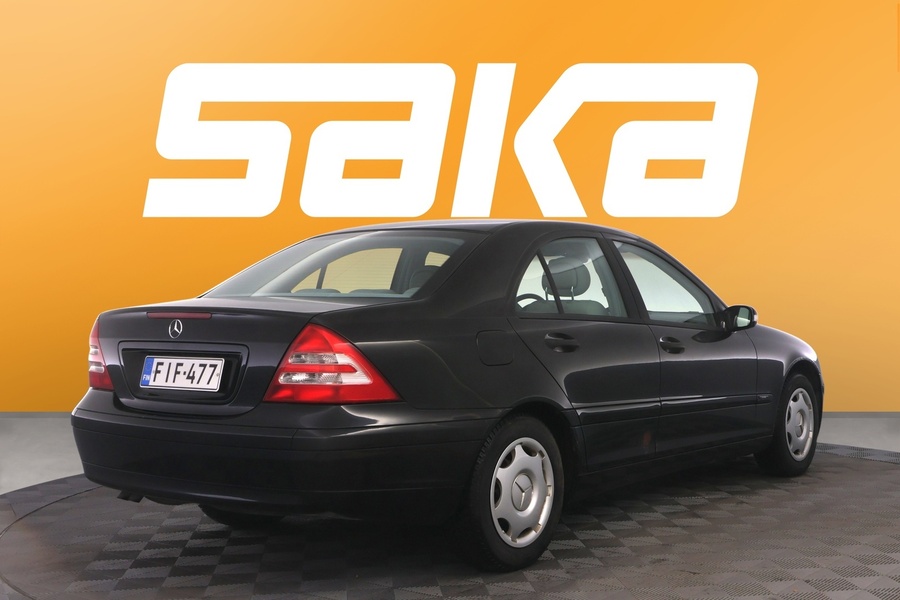 Mercedes-Benz C vaihtoauto