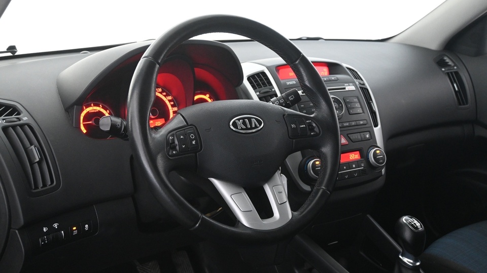 Kia Ceed vaihtoauto