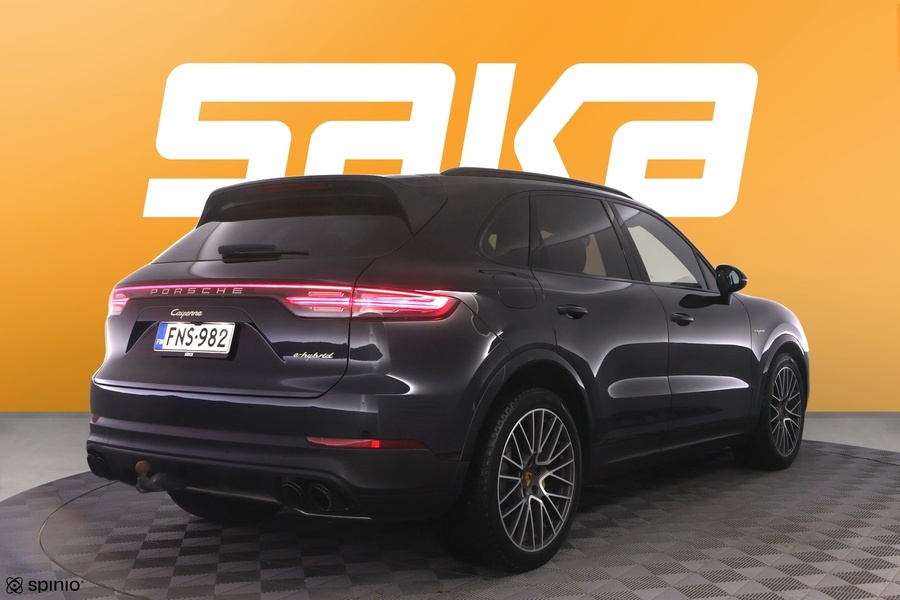 Porsche Cayenne vaihtoauto
