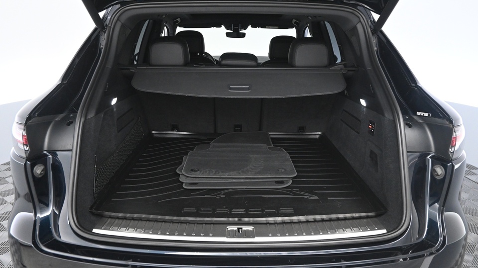 Porsche Cayenne vaihtoauto