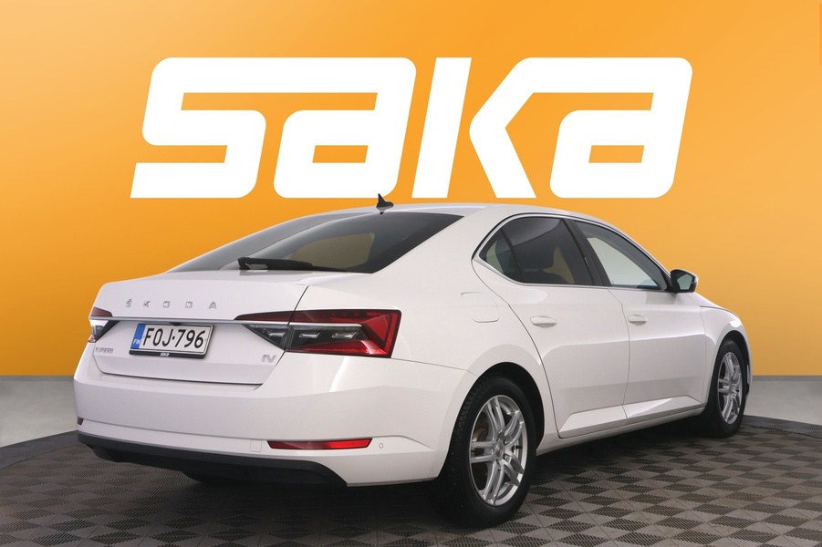 Skoda Superb vaihtoauto
