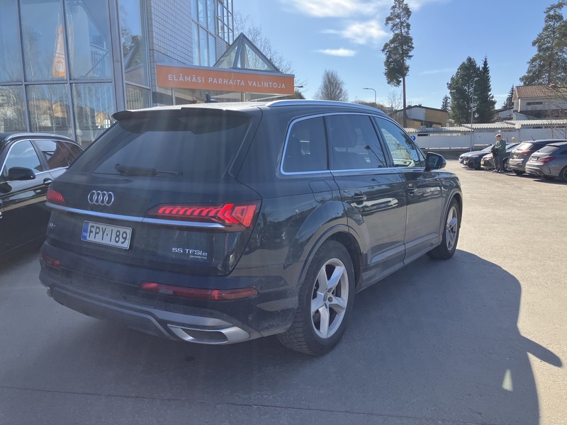 Audi Q7 vaihtoauto