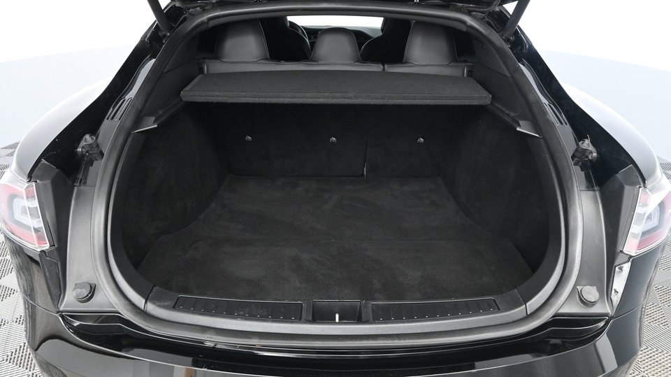 Tesla Model S vaihtoauto