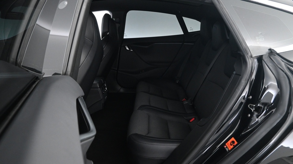 Tesla Model S vaihtoauto