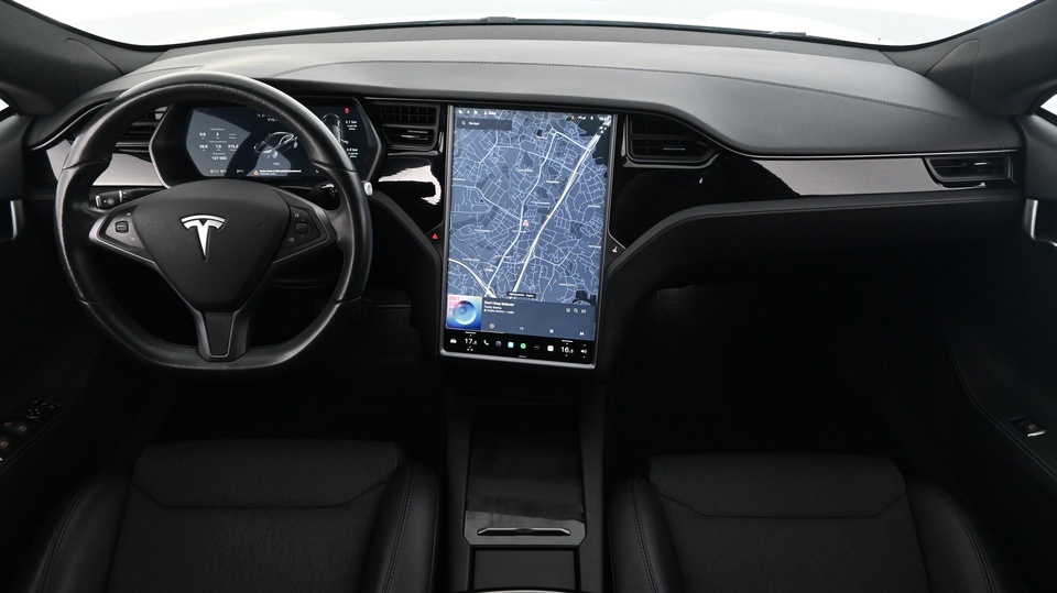 Tesla Model S vaihtoauto