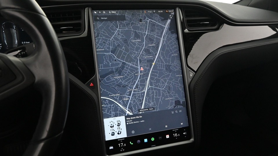 Tesla Model S vaihtoauto