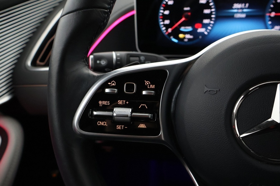 Mercedes-Benz EQC vaihtoauto