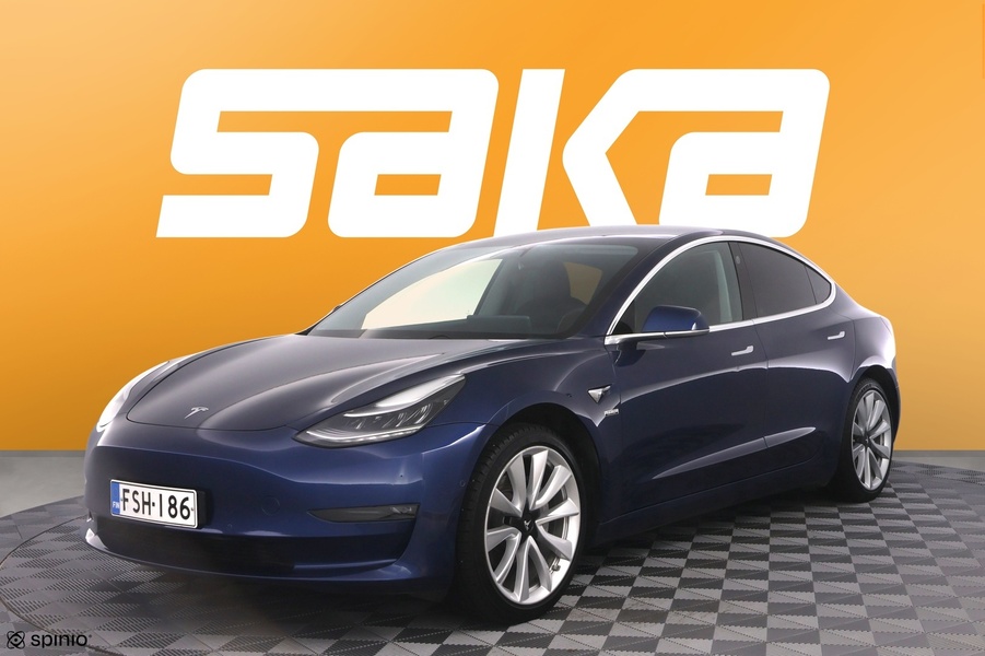 Tesla Model 3 vaihtoauto