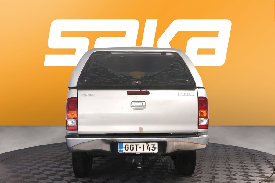 Toyota Hilux vaihtoauto