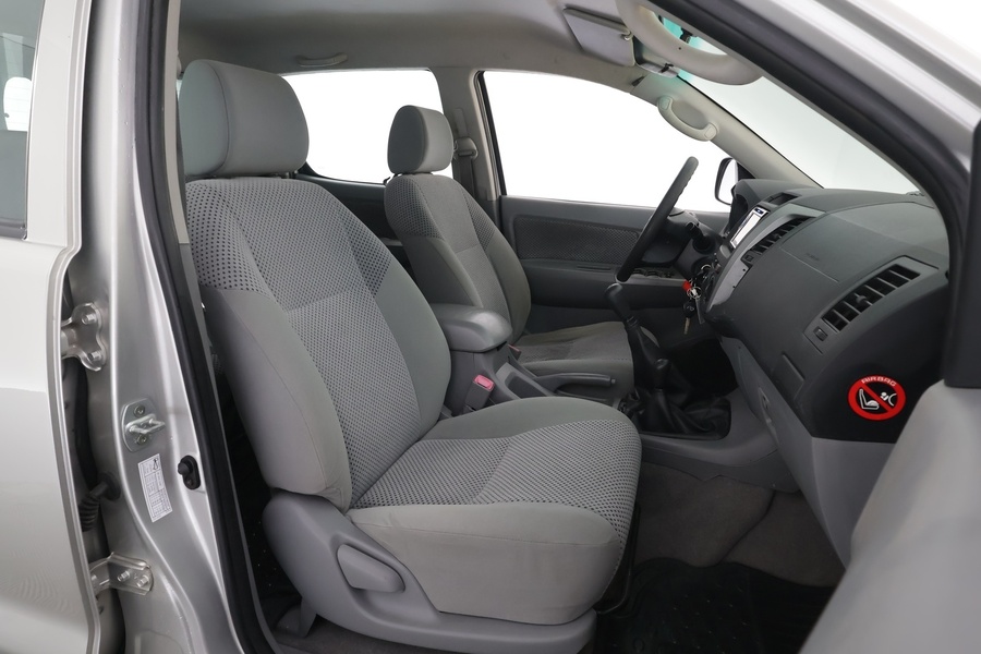 Toyota Hilux vaihtoauto