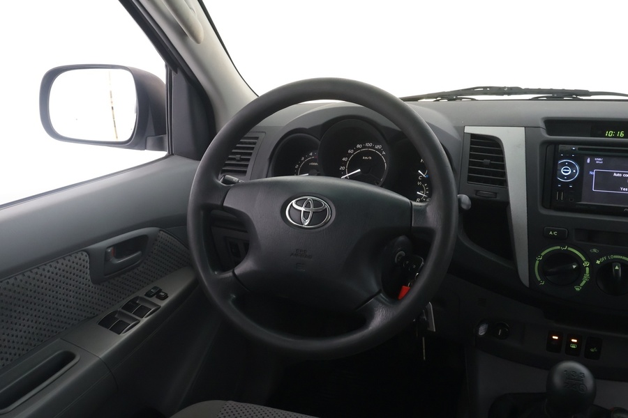 Toyota Hilux vaihtoauto