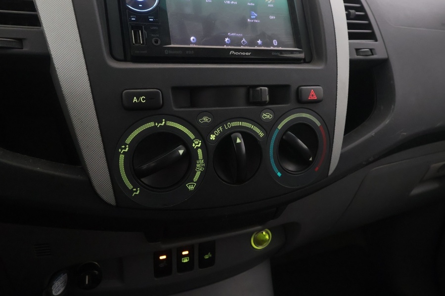 Toyota Hilux vaihtoauto