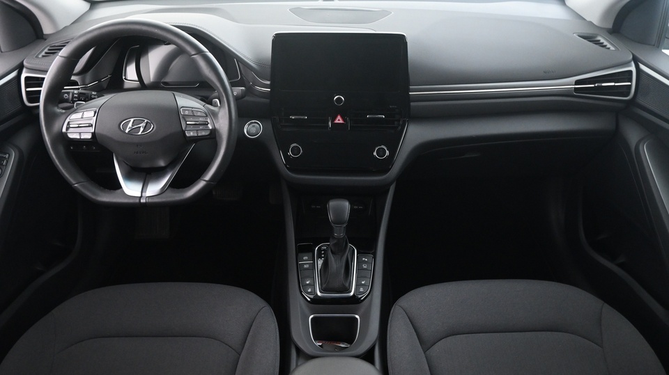 Hyundai IONIQ plug-in vaihtoauto