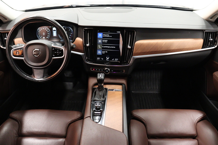 Volvo V90 vaihtoauto