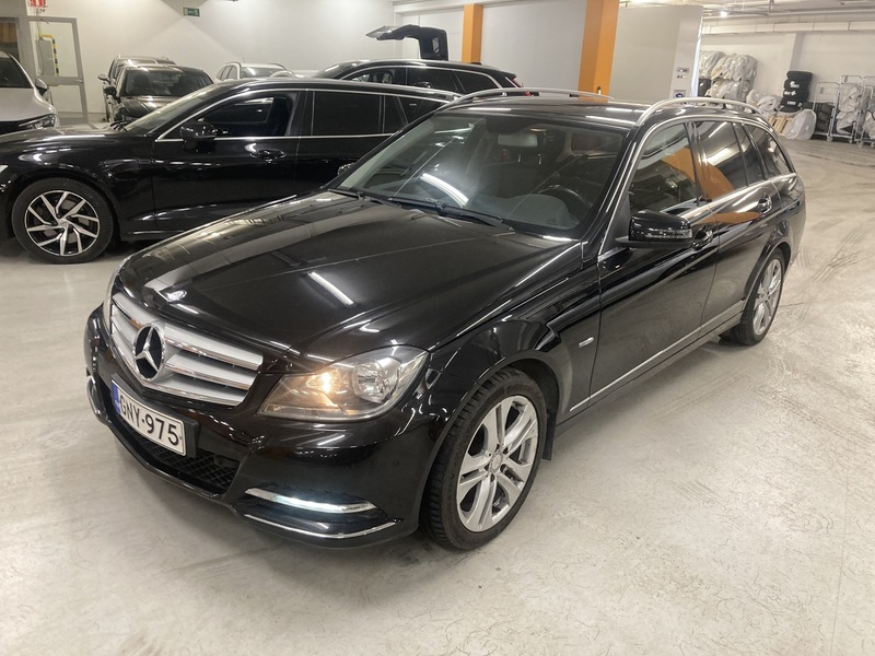 Mercedes-Benz C vaihtoauto