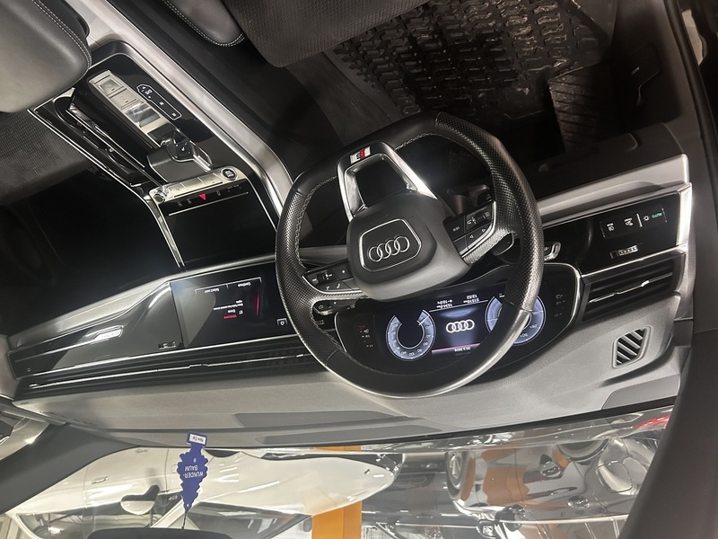 Audi Q7 vaihtoauto