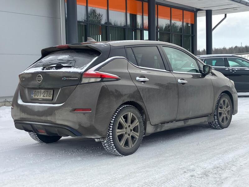 Nissan Leaf vaihtoauto