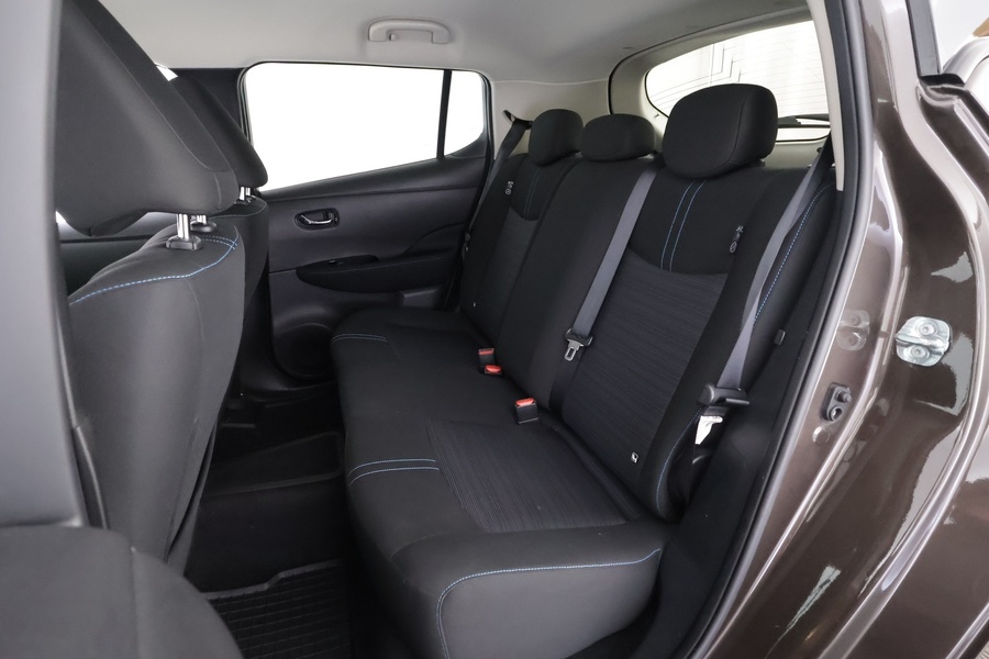 Nissan Leaf vaihtoauto