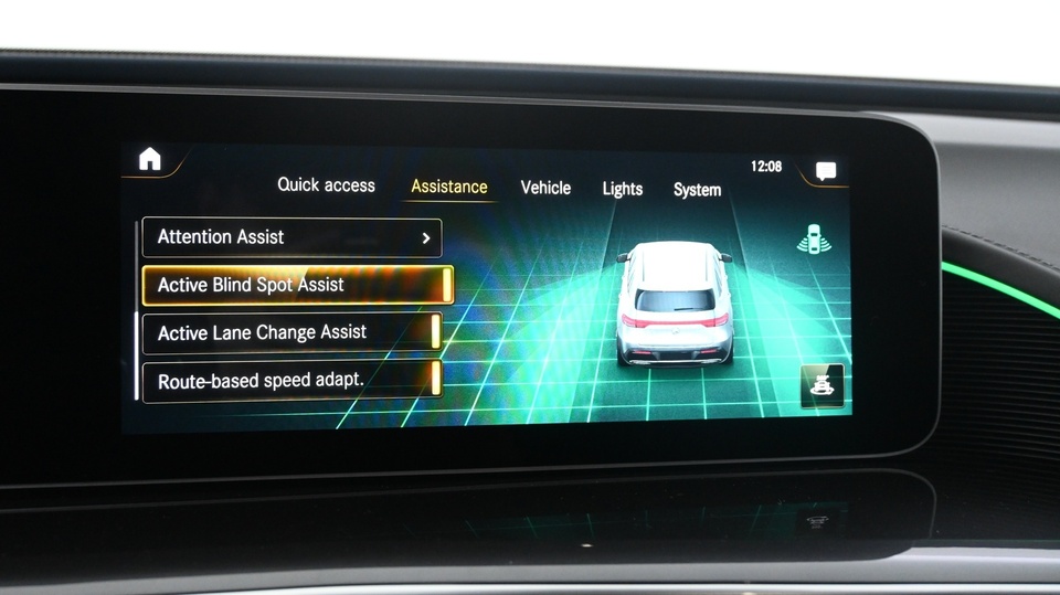 Mercedes-Benz EQC vaihtoauto