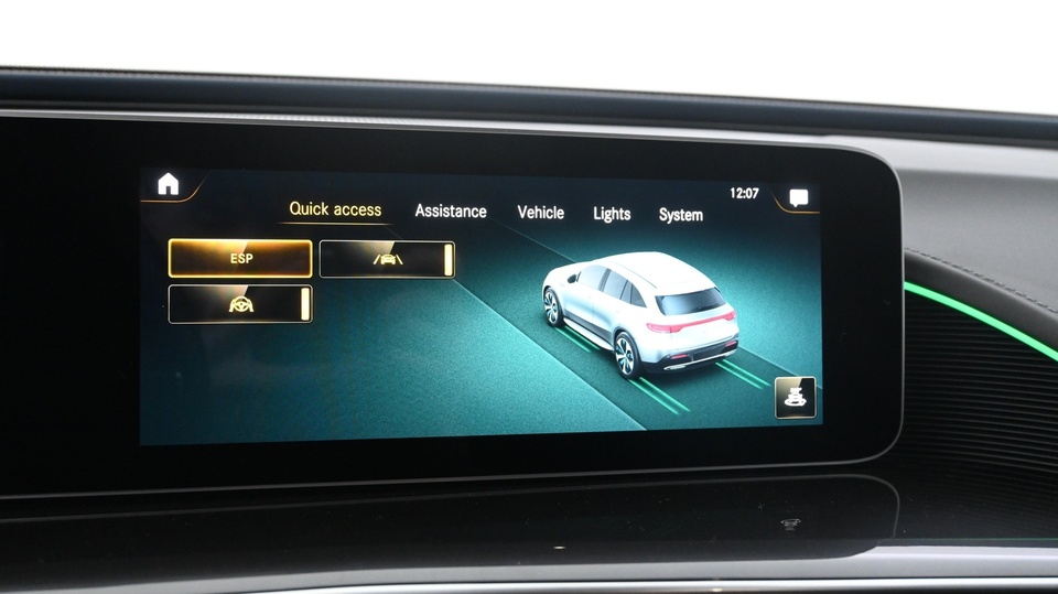 Mercedes-Benz EQC vaihtoauto