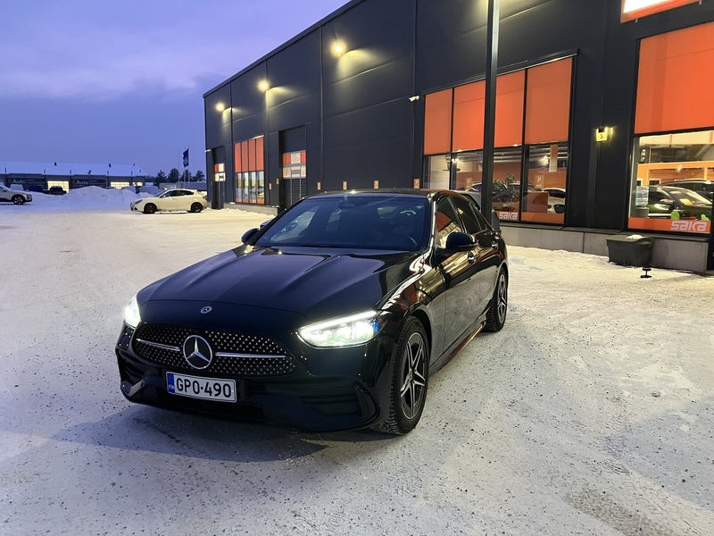 Mercedes-Benz C vaihtoauto