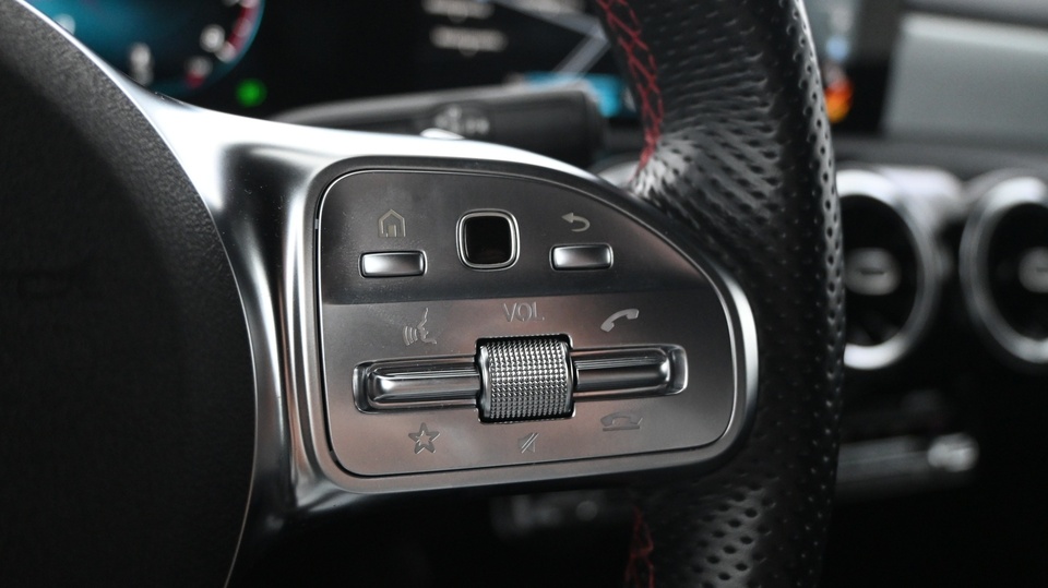 Mercedes-Benz CLA-sarja vaihtoauto