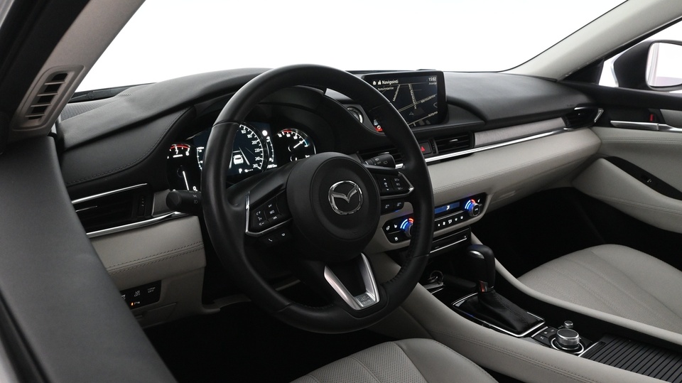 Mazda 6 vaihtoauto