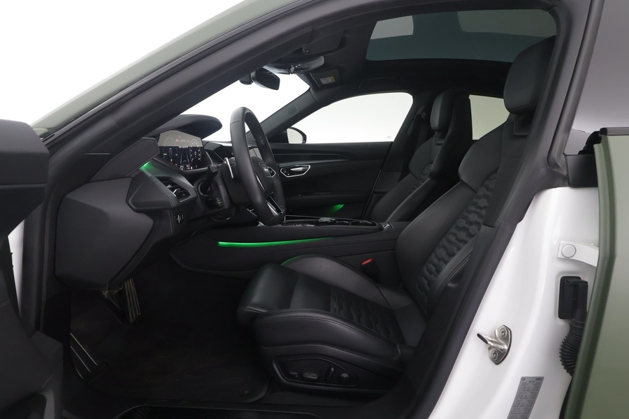 Audi e-tron GT vaihtoauto