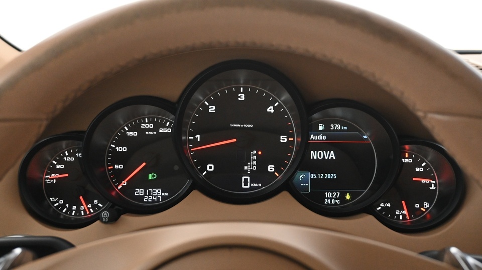 Porsche Cayenne vaihtoauto