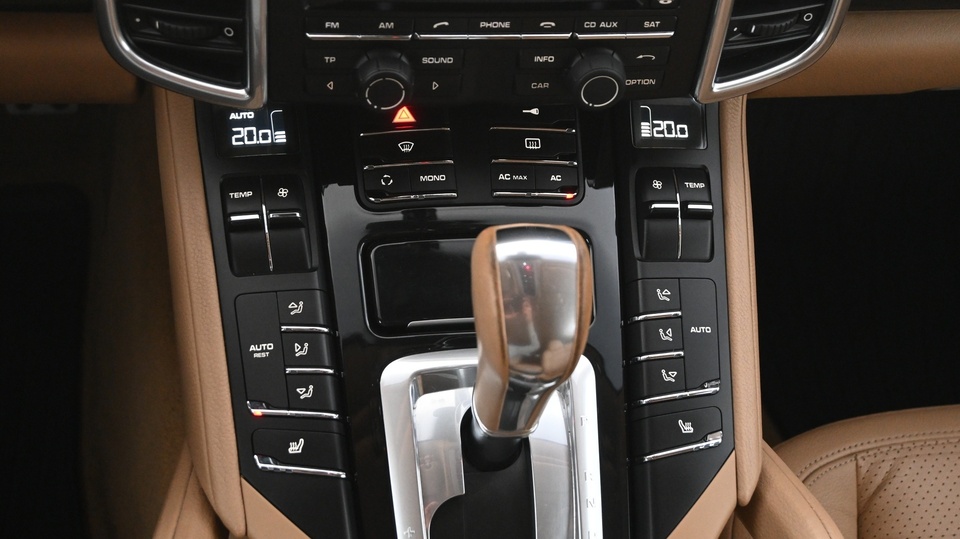 Porsche Cayenne vaihtoauto