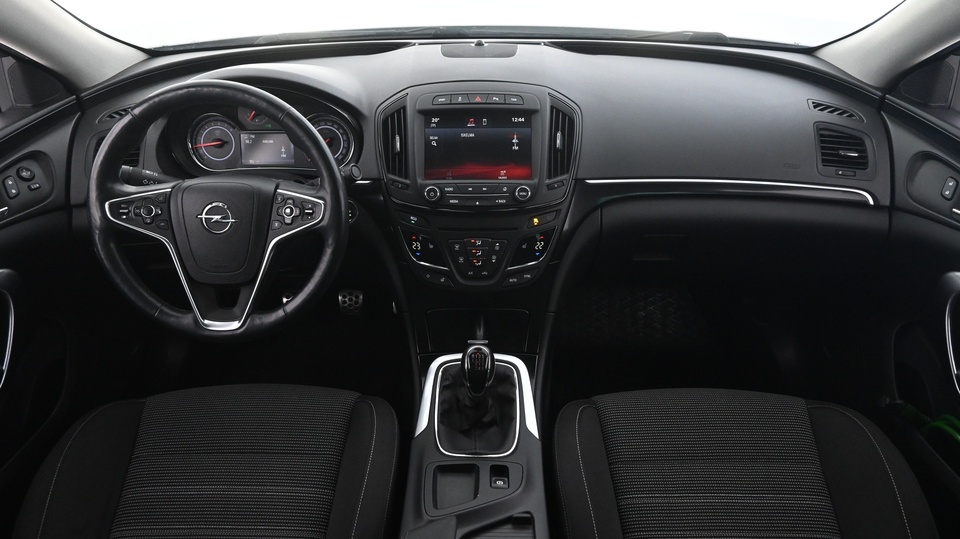 Opel Insignia vaihtoauto