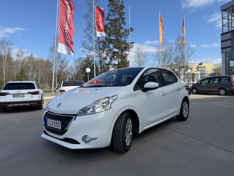 Peugeot 208 vaihtoauto