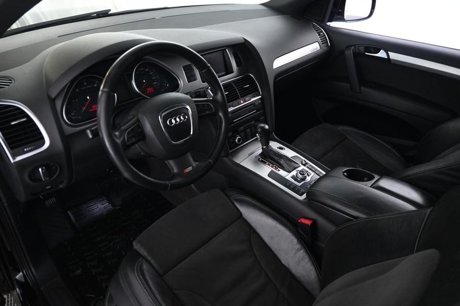 Audi Q7 vaihtoauto