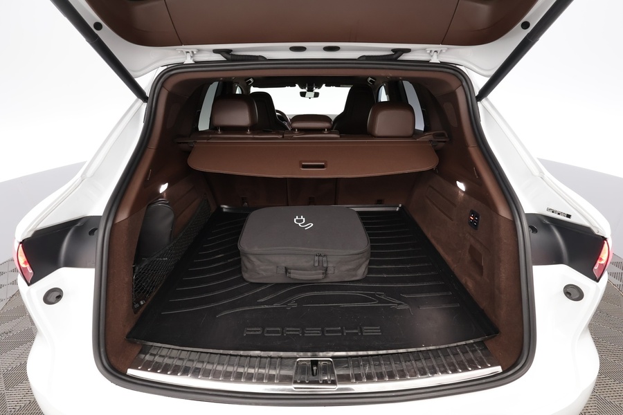 Porsche Cayenne vaihtoauto