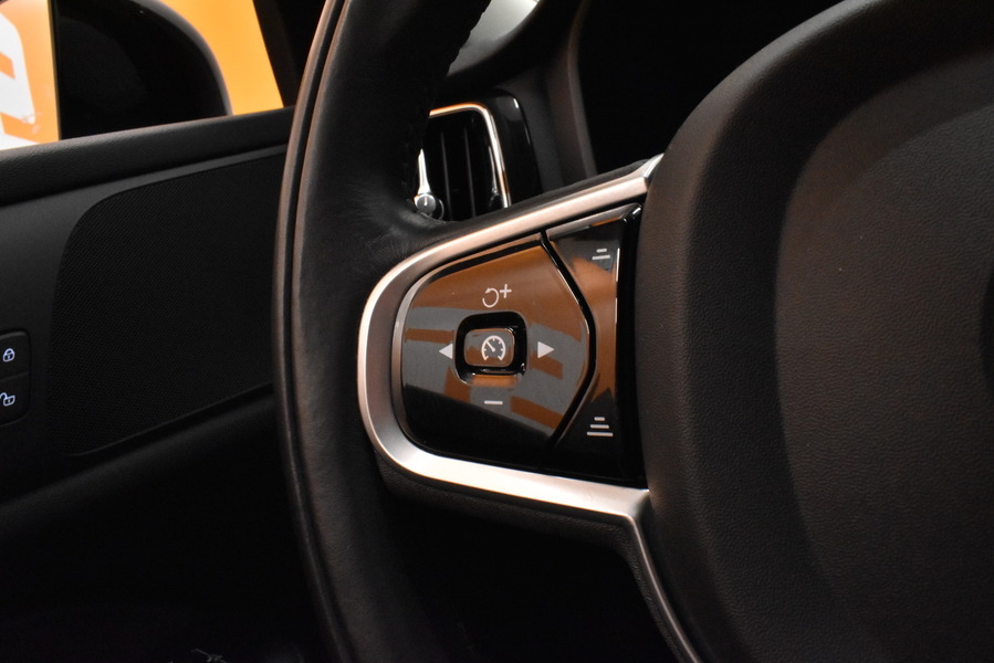 Volvo V60 Cross Country vaihtoauto