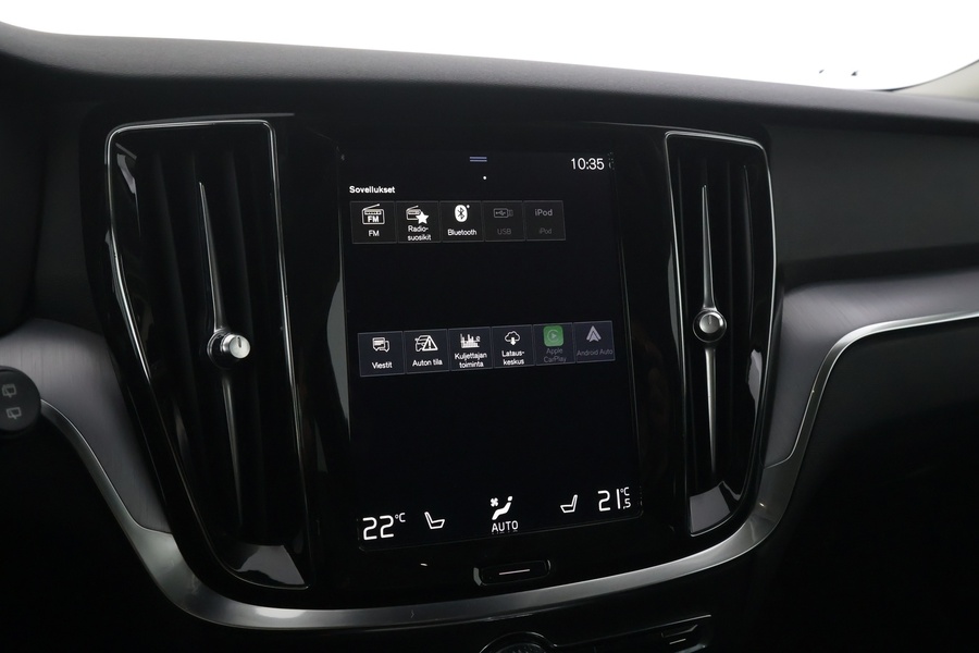 Volvo V60 Cross Country vaihtoauto