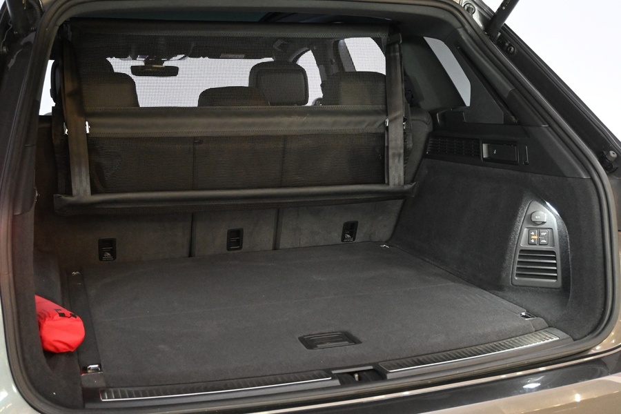 Volkswagen Touareg vaihtoauto