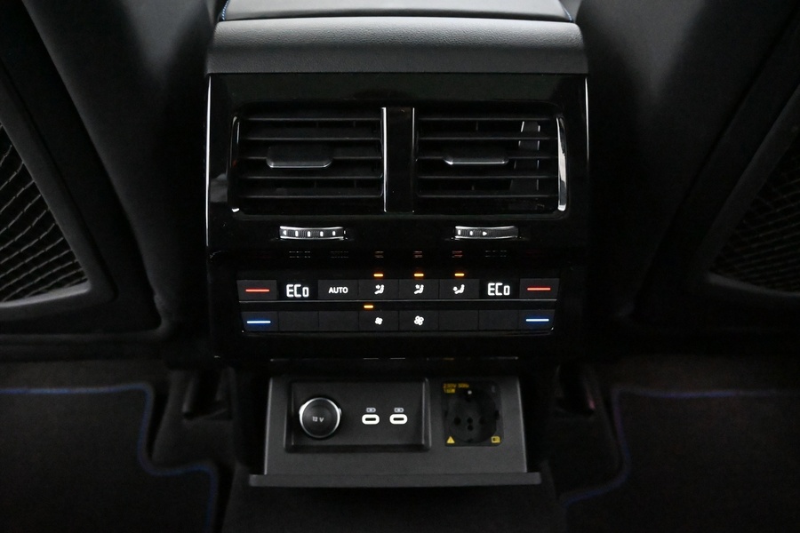 Volkswagen Touareg vaihtoauto