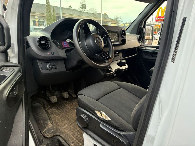 Mercedes-Benz Sprinter vaihtoauto