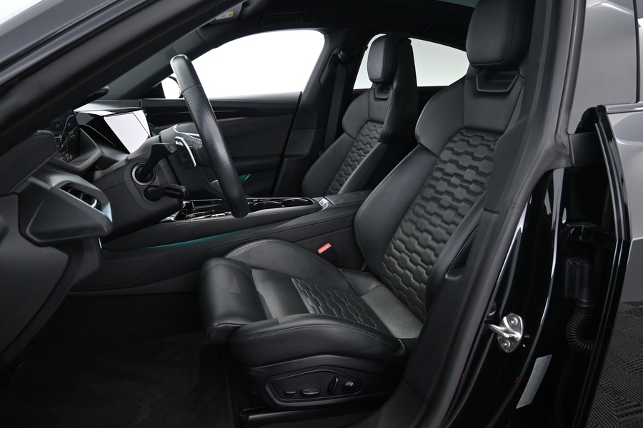 Audi e-tron GT vaihtoauto