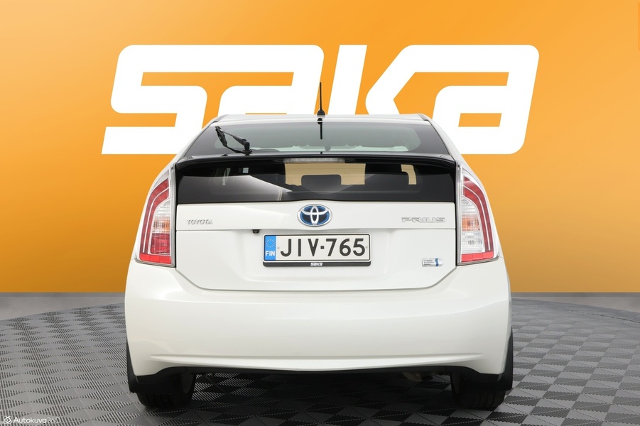 Toyota Prius vaihtoauto