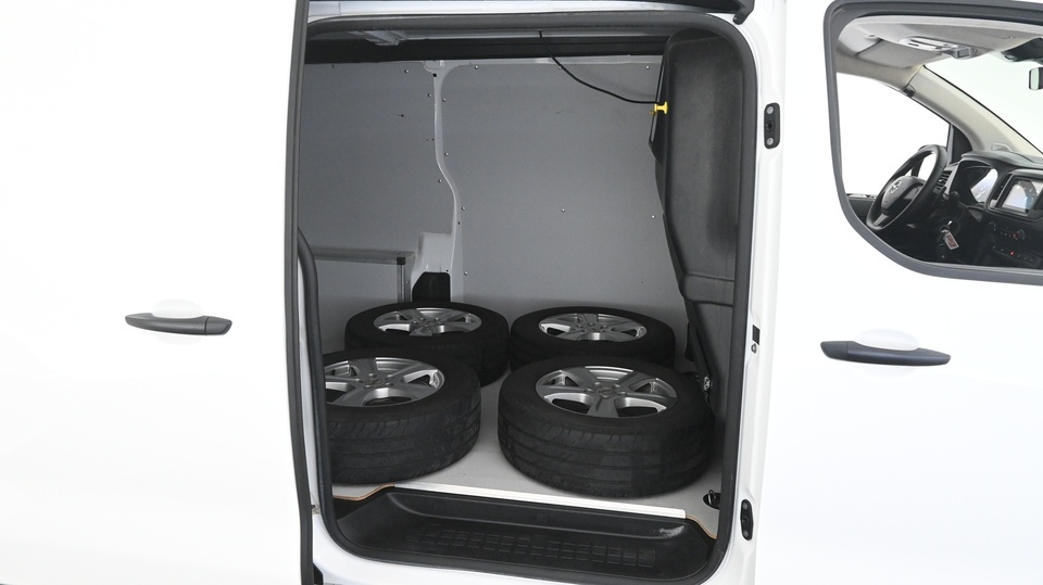 Opel Vivaro vaihtoauto