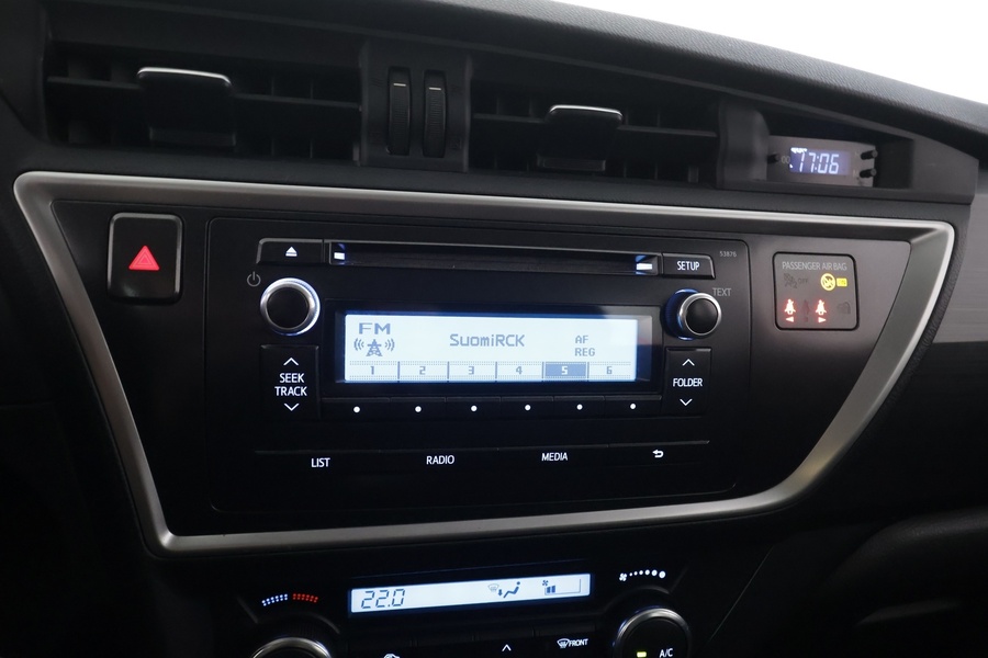 Toyota Auris vaihtoauto