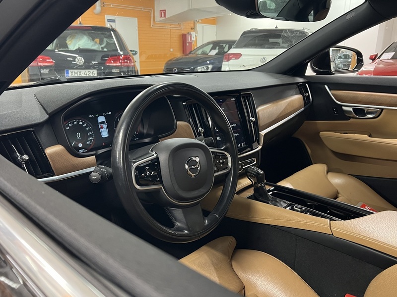 Volvo S90 vaihtoauto