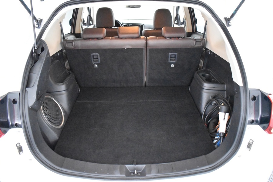 Mitsubishi Outlander vaihtoauto