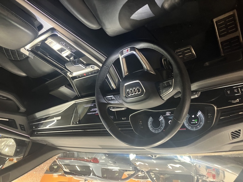 Audi Q8 vaihtoauto