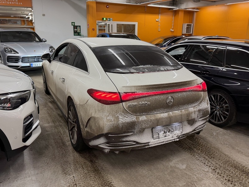 Mercedes-Benz EQE vaihtoauto